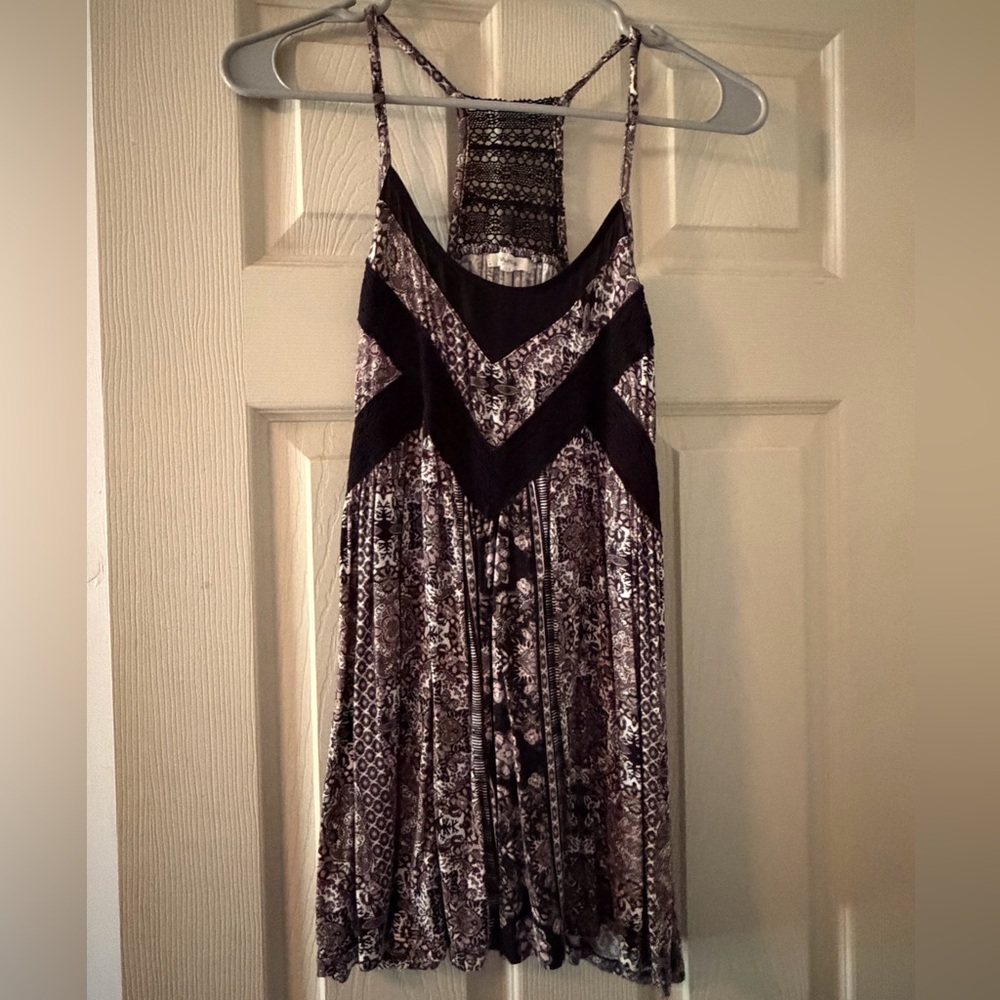 Maurices Black and Cream Patterned Maxi Top